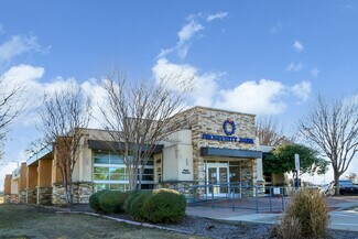 Plus de détails pour 301 S Park Blvd, Grapevine, TX - Local commercial à vendre