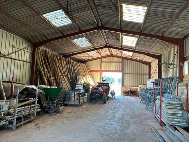 Plus de détails pour Industriel/Logistique à louer