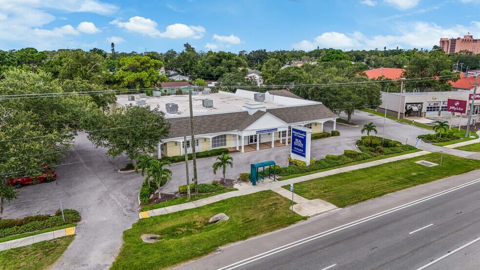 8660 S Tamiami Trl, Sarasota, FL à vendre - Photo de l’immeuble – Image 1 sur 31