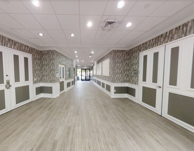 6360 NW 5th Way, Fort Lauderdale, FL à louer - Numérisation 3D Matterport – Image 2 sur 8