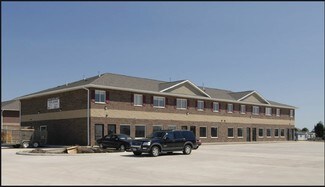 Plus de détails pour 4-7 Hawkeye Dr, North Liberty, IA - Local commercial à louer