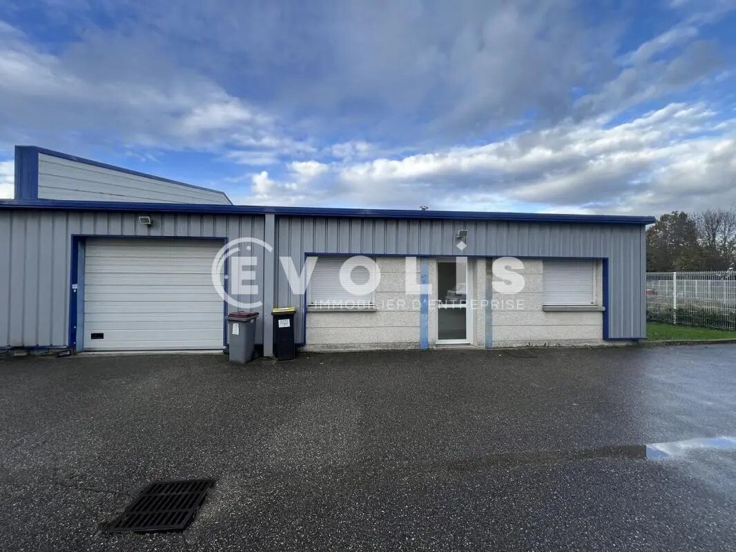 Bureau dans Colombier-Saugnieu à louer Photo de l’immeuble– Image 1 sur 16