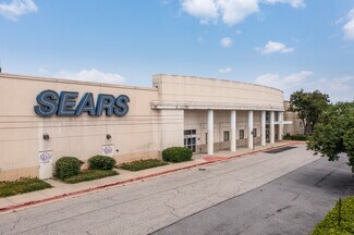 Plus de détails pour 7900 Ritchie Hwy, Glen Burnie, MD - Local commercial à louer