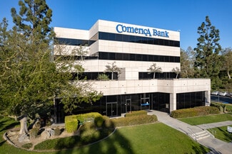 Plus de détails pour 13200 Crossroads Parkway N, City of Industry, CA - Bureau à louer