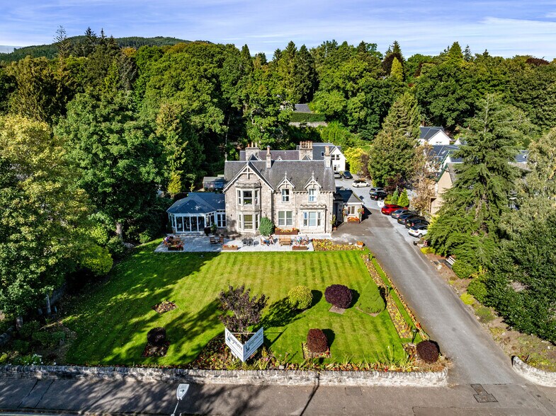 162 Atholl Rd, Pitlochry à vendre - Photo de l’immeuble – Image 2 sur 14