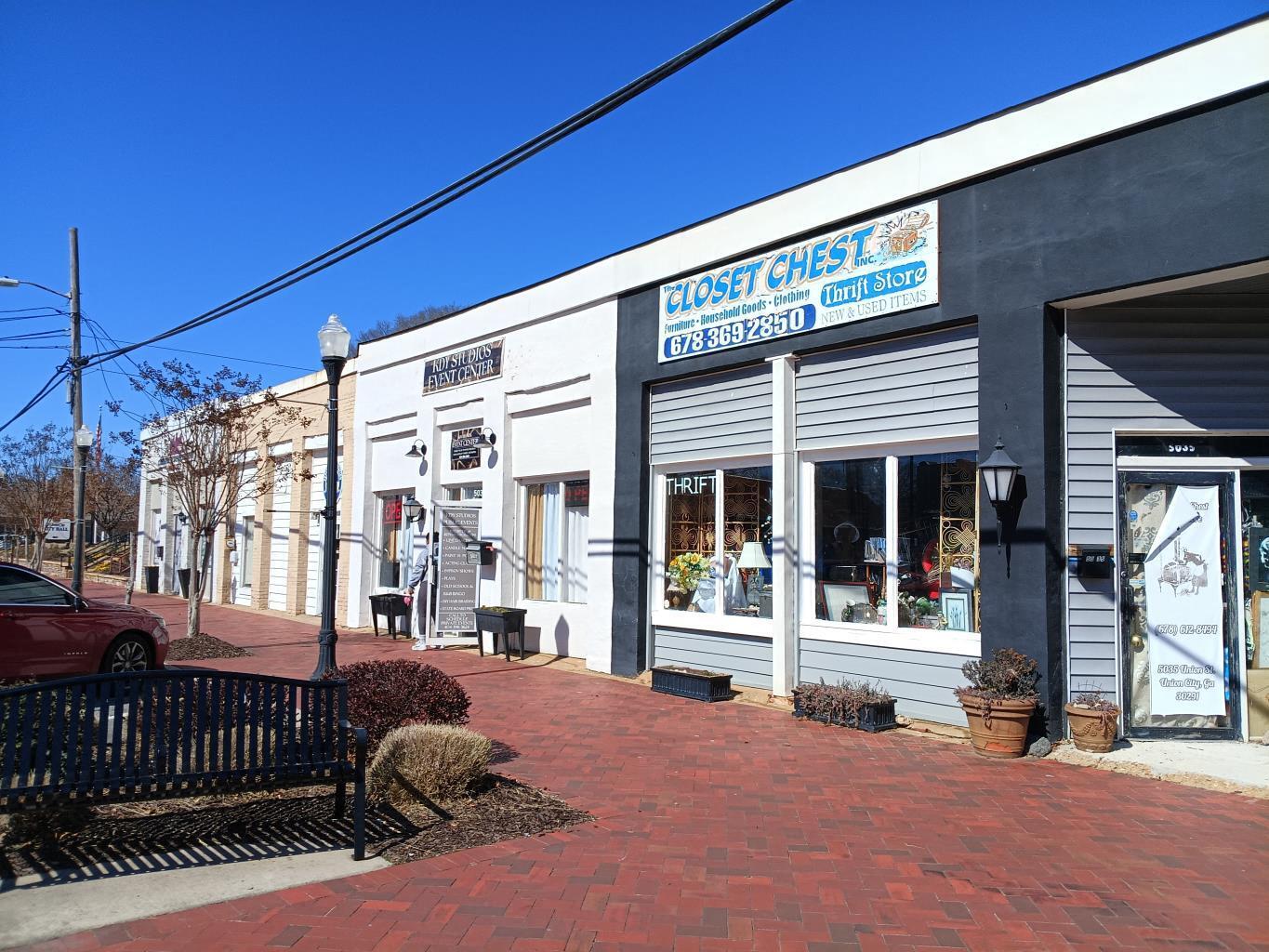 5037 Union St, Union City, GA à vendre Photo principale– Image 1 sur 10