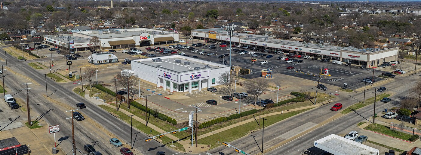 2930-3050 S 1st St, Garland, TX à louer Photo principale– Image 1 sur 2