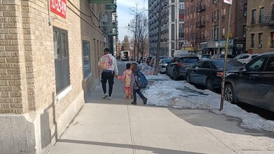 2080-2090 Grand Concourse, Bronx, NY à louer - Vidéo sur l’annonce professionnelle 