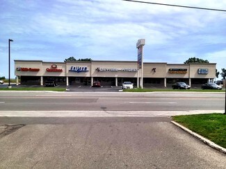 Plus de détails pour 2344-2356 10th St, Menominee, MI - Local commercial à louer