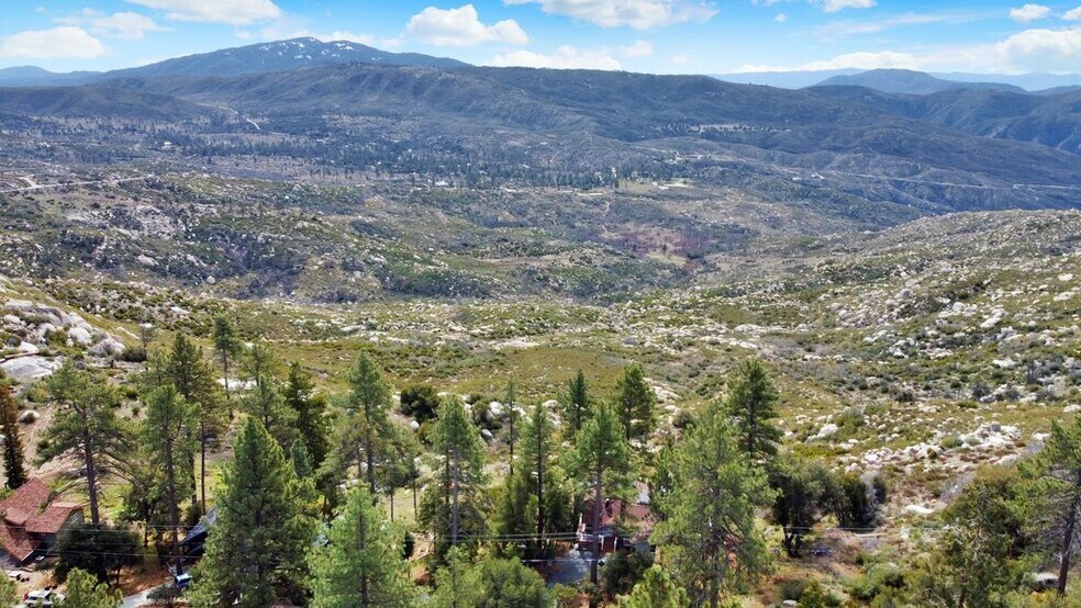 0 Deer Foot Ln, Idyllwild-Pine Cove, CA à vendre - Photo de l’immeuble – Image 2 sur 12