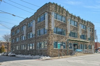 31 W Broad St, Haverstraw, NY à louer Photo de l’immeuble– Image 2 sur 51