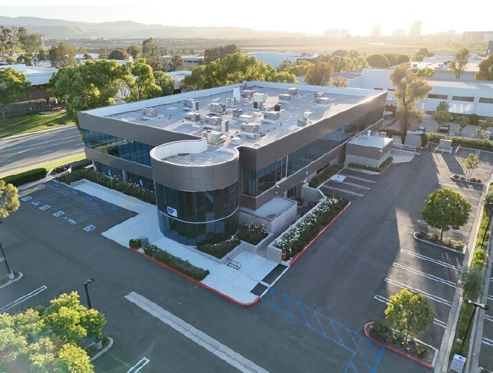 6 Thomas, Irvine, CA à louer Photo principale– Image 1 sur 5