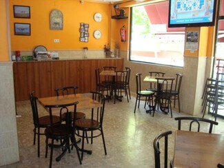 Plus de détails pour Local commercial à vendre