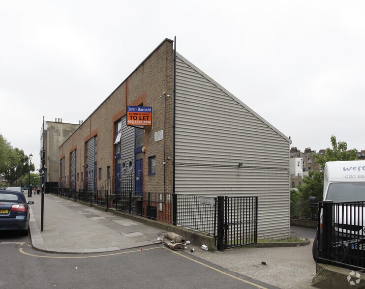 2-16 Southam St, Londres à louer - Photo principale – Image 1 sur 6