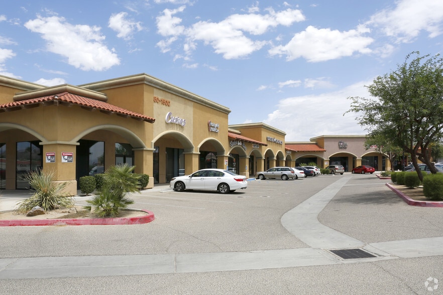 80150 Hwy 111, Indio, CA à louer - Photo principale – Image 1 sur 77