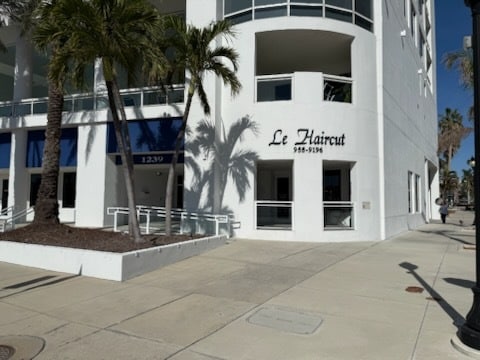 1227-1239 N Gulfstream Ave, Sarasota, FL à louer Photo de l’immeuble– Image 1 sur 11