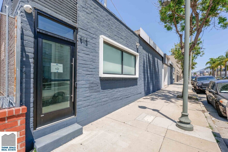 913-915 N Highland Ave, Los Angeles, CA à louer - Photo de l’immeuble – Image 3 sur 6
