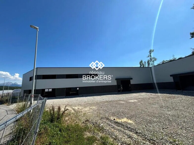 Industriel/Logistique dans Allonzier-la-Caille à vendre - Photo de l’immeuble – Image 3 sur 5