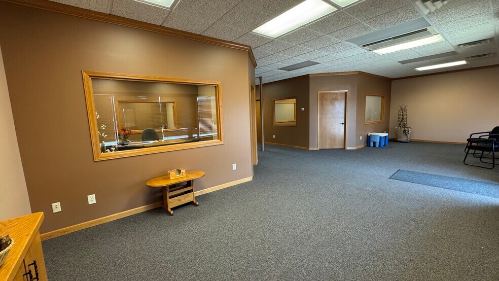 540 25th Ave N, Saint Cloud, MN à louer - Photo de l’immeuble – Image 2 sur 16