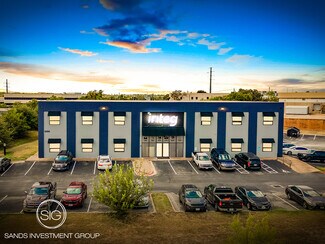 Plus de détails pour 1606 Headway Cir, Austin, TX - Local d’activités à vendre