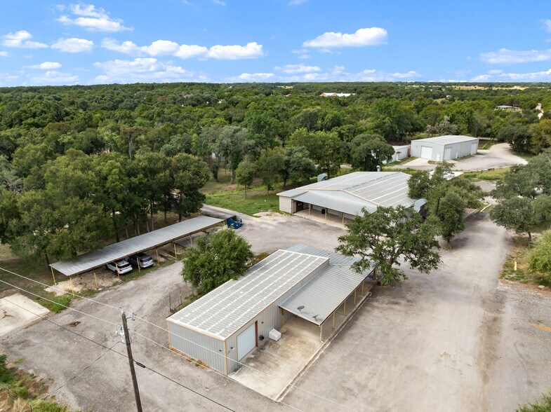 301 Dews Rd, Leander, TX à vendre - Photo de l’immeuble – Image 2 sur 32
