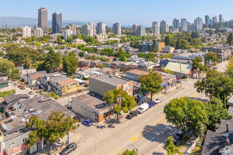 3155-3159 Kingsway, Vancouver, BC à vendre - Aérien – Image 3 sur 3