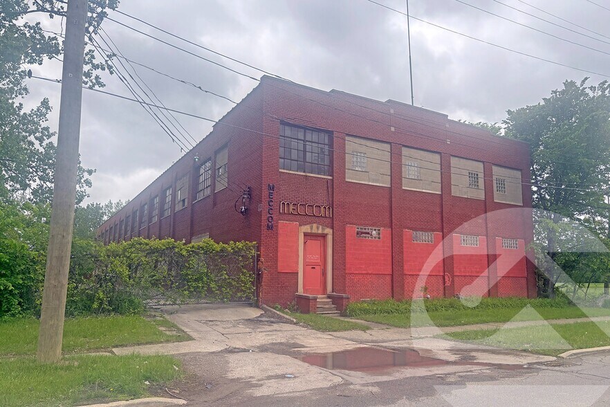 5945 Martin St, Detroit, MI à vendre - Photo de l’immeuble – Image 1 sur 1