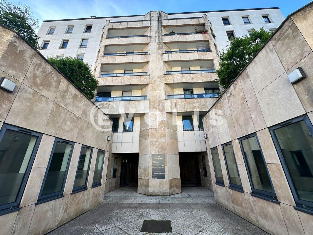 52-54 Rue Du Capitaine Guynemer, Courbevoie à louer Photo de l’immeuble– Image 1 sur 35