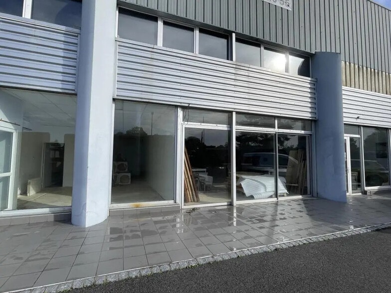 Local commercial dans Ploeren à vendre - Photo de l’immeuble – Image 3 sur 5