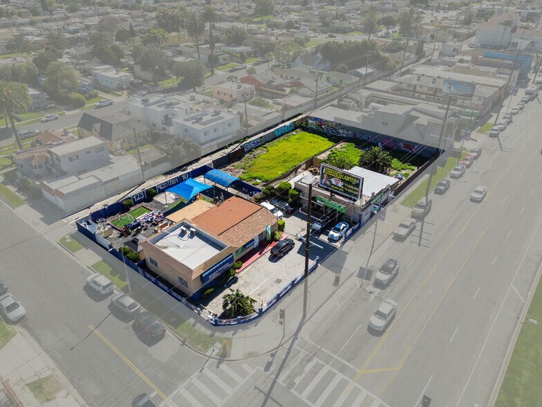 9606 Western Ave, Los Angeles, CA à vendre - Photo principale – Image 1 sur 11