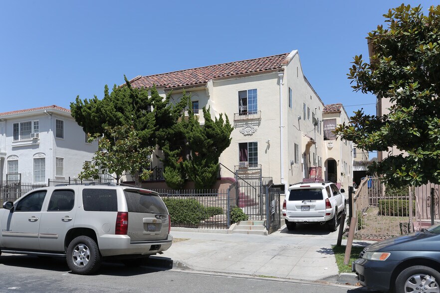 212-216 1/2 S Berendo St, Los Angeles, CA à vendre - Photo principale – Image 1 sur 8