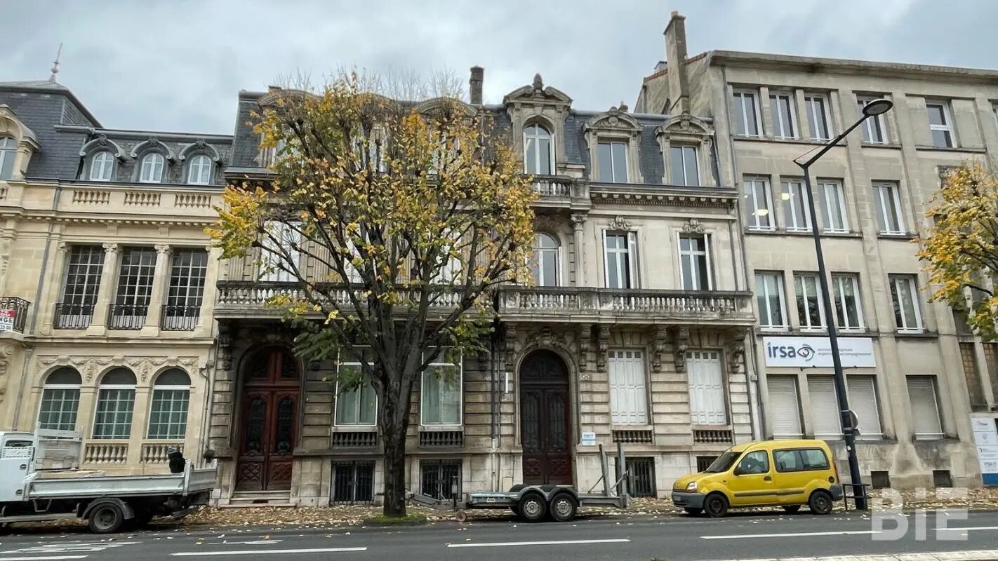 Bureau dans Bordeaux à vendre Photo de l’immeuble– Image 1 sur 13