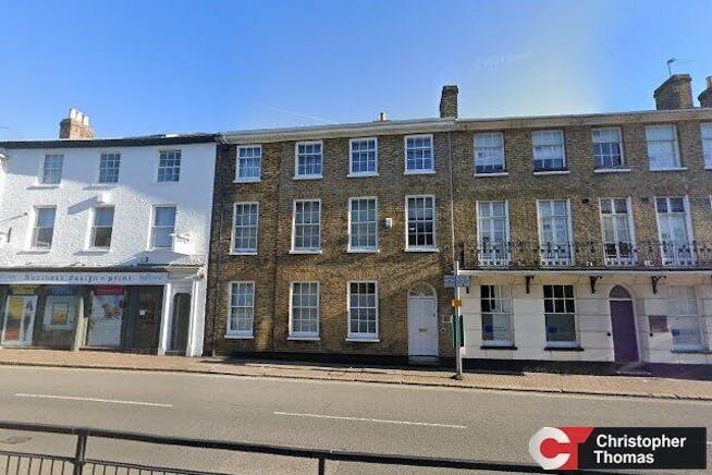 33 Clarence St, Staines à vendre - Photo de l’immeuble – Image 2 sur 7