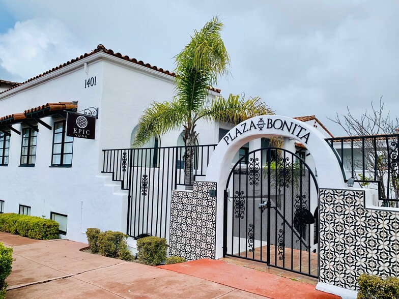 1401 N El Camino Real, San Clemente, CA à louer - Photo de l’immeuble – Image 1 sur 24