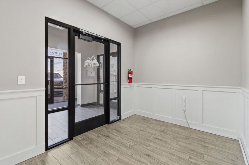 236 River Vista Pl, Twin Falls, ID à louer - Photo de l’immeuble – Image 3 sur 30