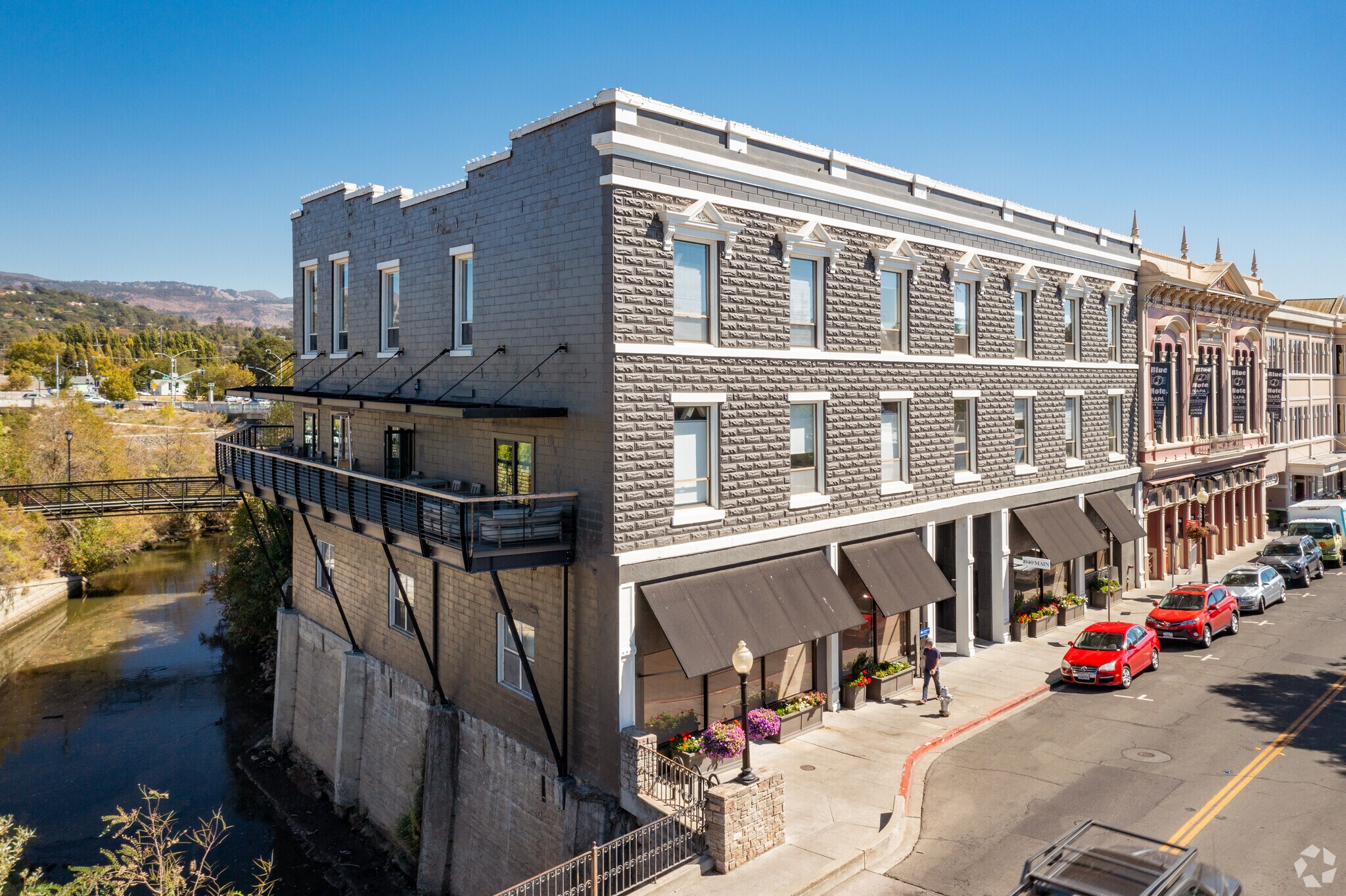 1040 Main St, Napa, CA à louer Photo principale– Image 1 sur 26