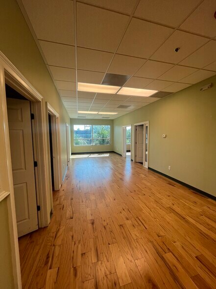 1904 Savannah Hwy, Charleston, SC à louer - Photo de l’immeuble – Image 3 sur 50