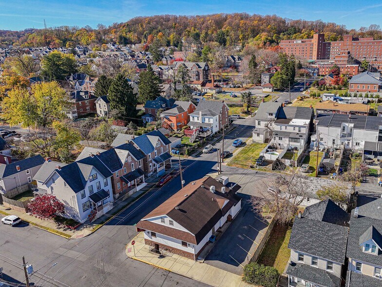 754 Cherokee st, Fountain Hill, PA à vendre - Photo de l’immeuble – Image 2 sur 57