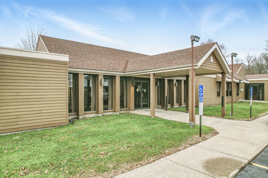 2000 Green St, Farrell, PA à vendre - Photo de l’immeuble – Image 2 sur 51
