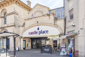 Plus de détails pour Castle Pl, Trowbridge - Local commercial à louer