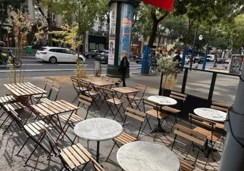 Local commercial dans Paris à louer - Photo de l’immeuble – Image 2 sur 3