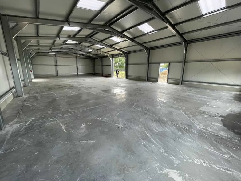 Bureau dans La Rue-Saint-Pierre à louer - Photo intérieure – Image 3 sur 5