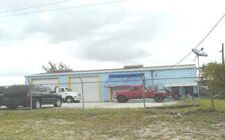 Plus de détails pour 4250 SW 59th Ave, Davie, FL - Industriel/Logistique à louer