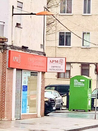 Plus de détails pour Local commercial à louer