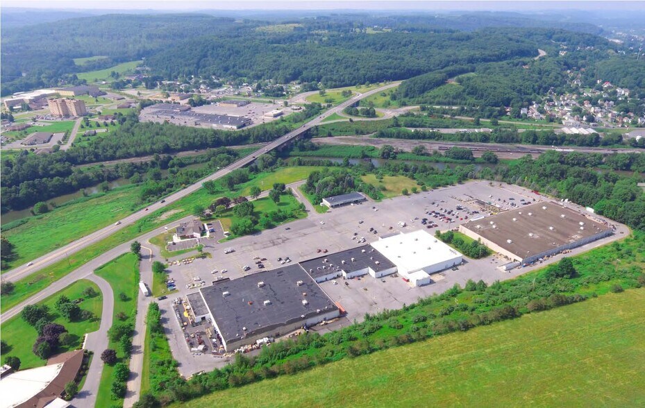1800 Daisy Street Ext, Clearfield, PA à louer - Photo de l’immeuble – Image 1 sur 1