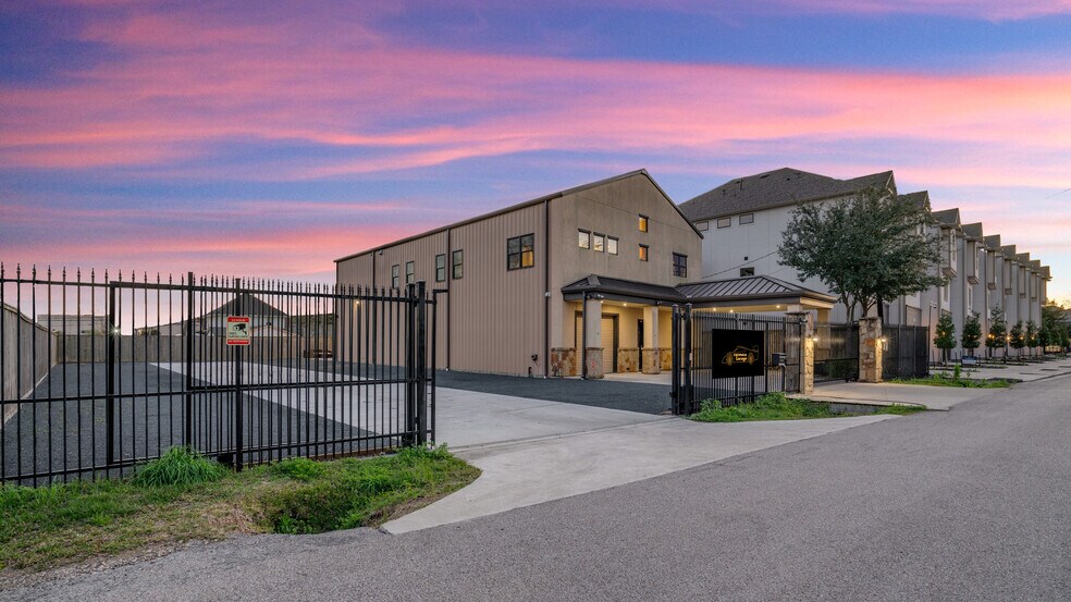 4119 Allen St, Houston, TX à vendre - Photo de l’immeuble – Image 3 sur 51