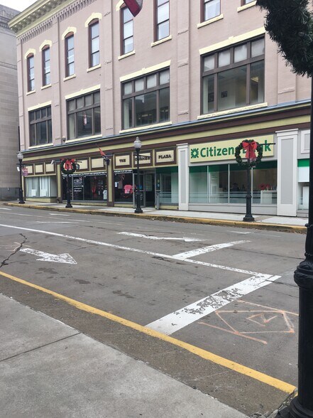 501-505 Mckean Ave, Charleroi, PA à louer - Photo de l’immeuble – Image 3 sur 3