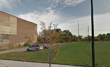 702 S Michigan St, South Bend, IN à louer Photo de l’immeuble– Image 2 sur 4