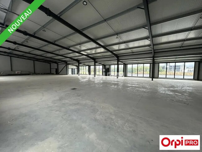 Plus de détails pour Local commercial à louer