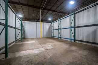 Plus de détails pour 1401 Greengrass Dr, Houston, TX - Bureau, Industriel/Logistique à louer